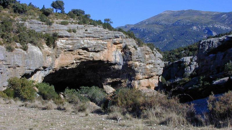 Cueva de Chaves, yacimiento arqueológico de más de 7500 años de antigüedad