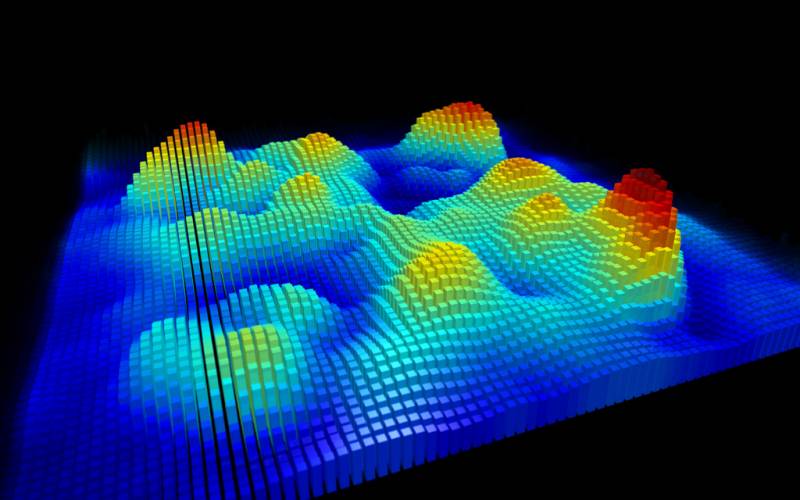 Representación en 3D de una única molécula de naphthalocyanine realizada con microscopía de fuerzas de sonda Kelvin. / IBM