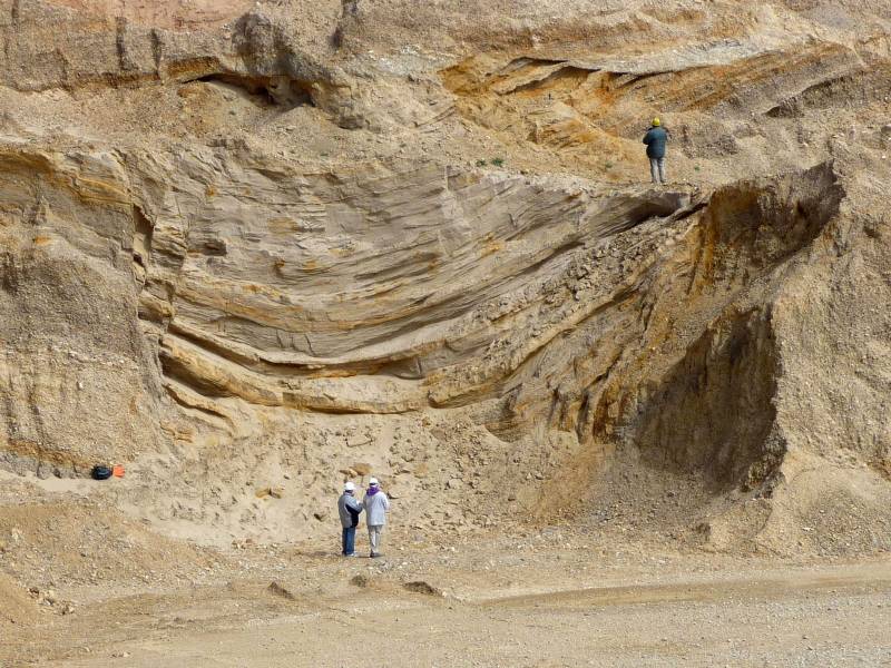 Dunas eólicas con más de 50.000 años de antigüedad en el entorno de la capital aragonesa