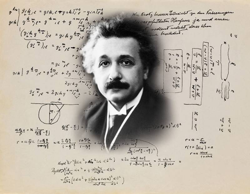 Teoría de Einstein y frase del físico. 