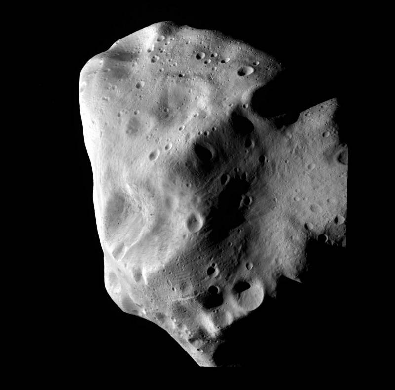 El asteroide Lutetia podría ser un resto del nacimiento del sistema solarpodría 