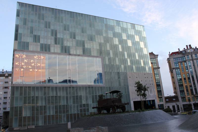 El Prisma de Cristal de La Coruña acoge la nueva sede del Museo Nacional de Ciencia y Tecnología. Imagen: MUNCYT. 