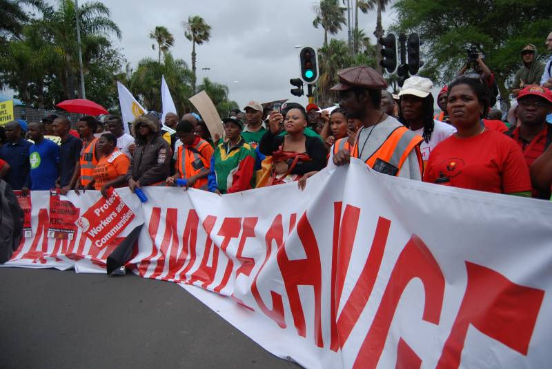 Cabecera de la manifestación en Durban