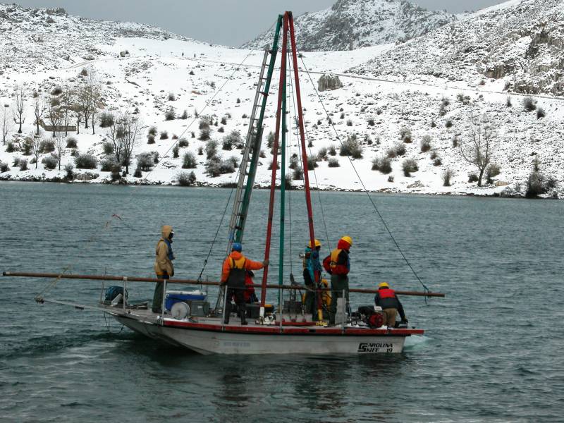 Campaña de investigación en el lago Enol. Imagen: Ana Moreno et al./IPE(CSIC)