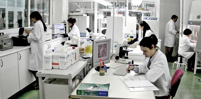 Laboratorios de la empresa Innaves, en Vigo. / Innaves.