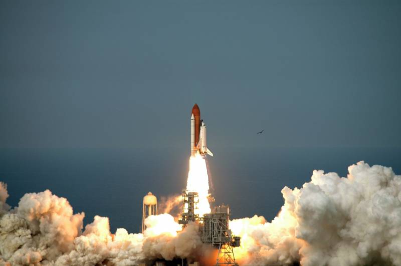 Despegue del Endeavour desde el Centro Espacial Kennedy (EE UU)