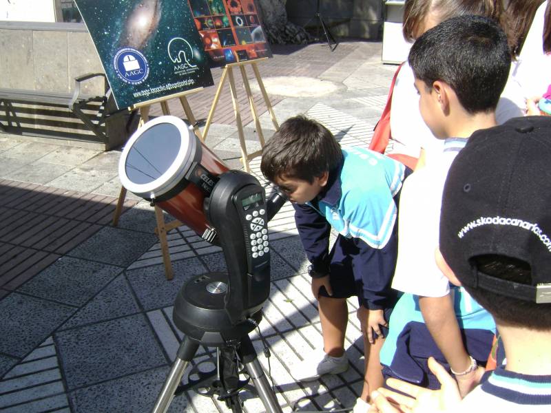 Miniferia de la ciencia en Las Palmas