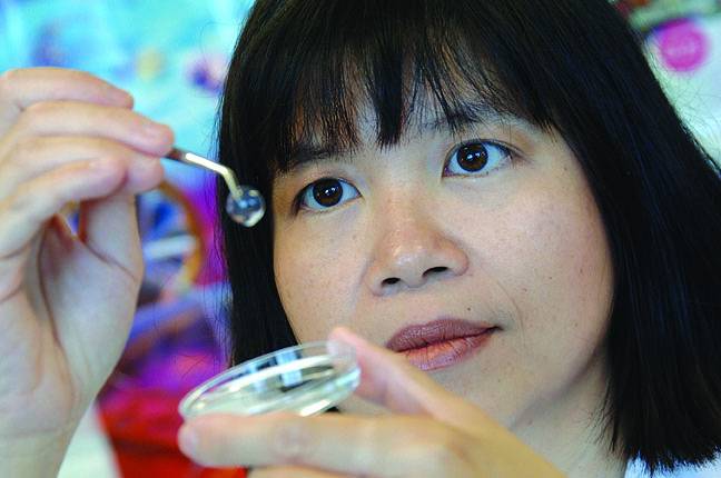 Las córneas artificiales mejoran la visión en humanos
