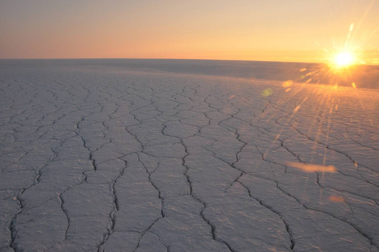 Las nubes nocturnas calientan la superficie de Groenlandia