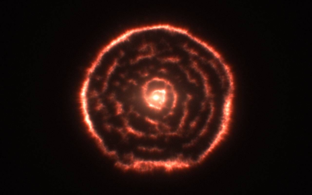 Las primeras observaciones de ALMA descubren la espiral de una estrella