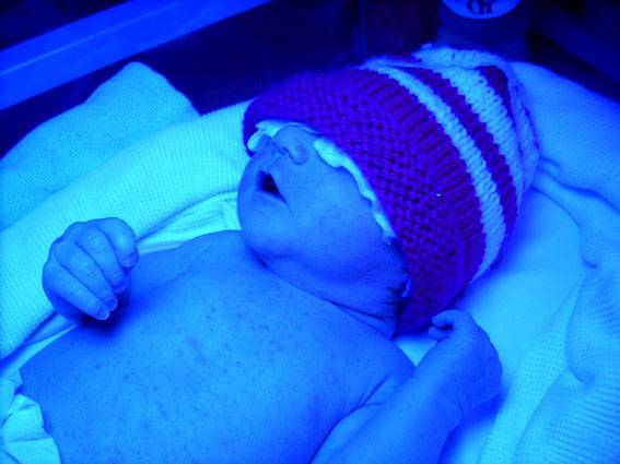 Los bebés producen los patrones de melodía típicos del idioma ambiente durante su vida fetal