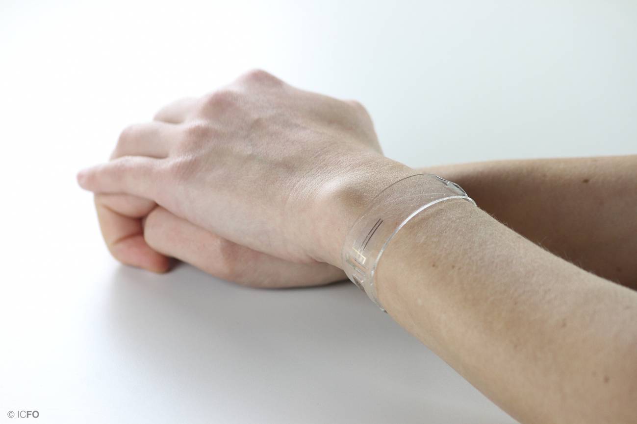 pulsera fabricada para proporcionar una medición continua durante la actividad