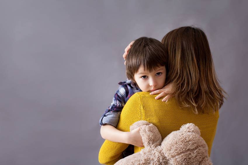 La voz de la madre refuerza las habilidades sociales de los niños