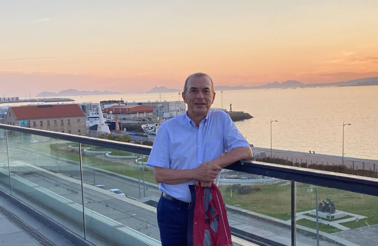 Alberto González-Garcés Santiso en el puerto de Vigo
