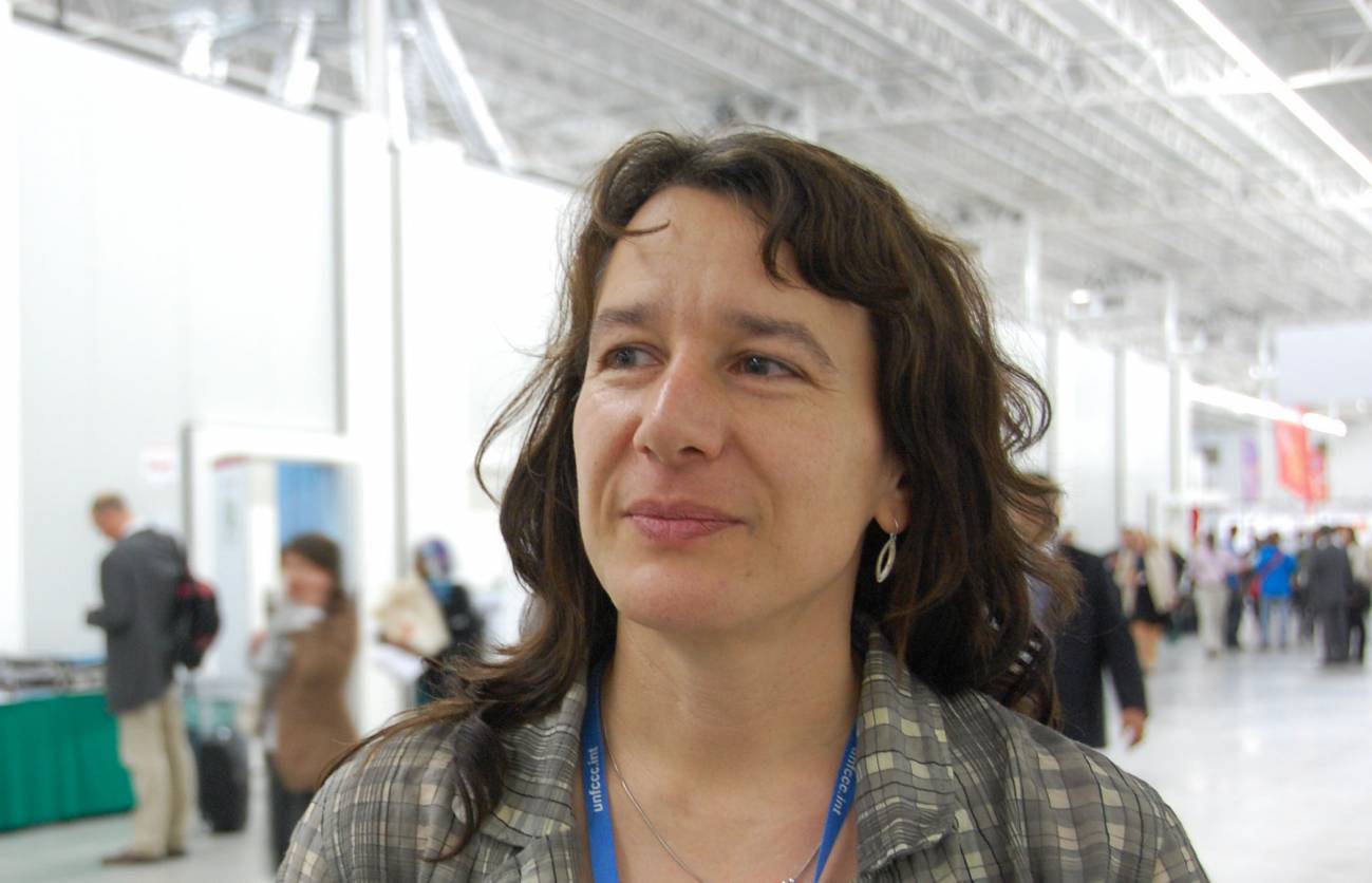 “El mayor reto es resolver los conflictos sociales, y hay que solucionarlos primero”