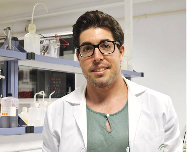 “Las córneas artificiales pueden evitar los problemas de los trasplantes”
