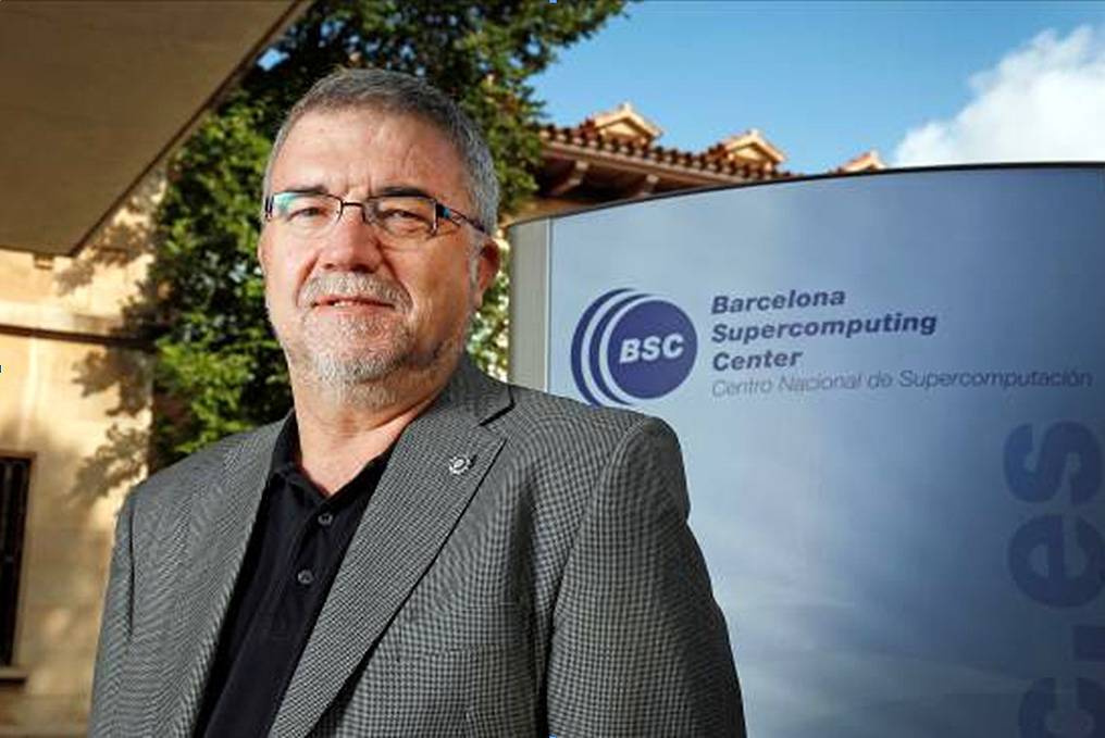 “Ninguna herramienta ha influido tanto en la vida diaria como los computadores”