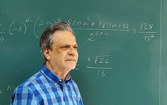 “Ramanujan creía que una diosa le dictaba sus fórmulas mientras dormía”