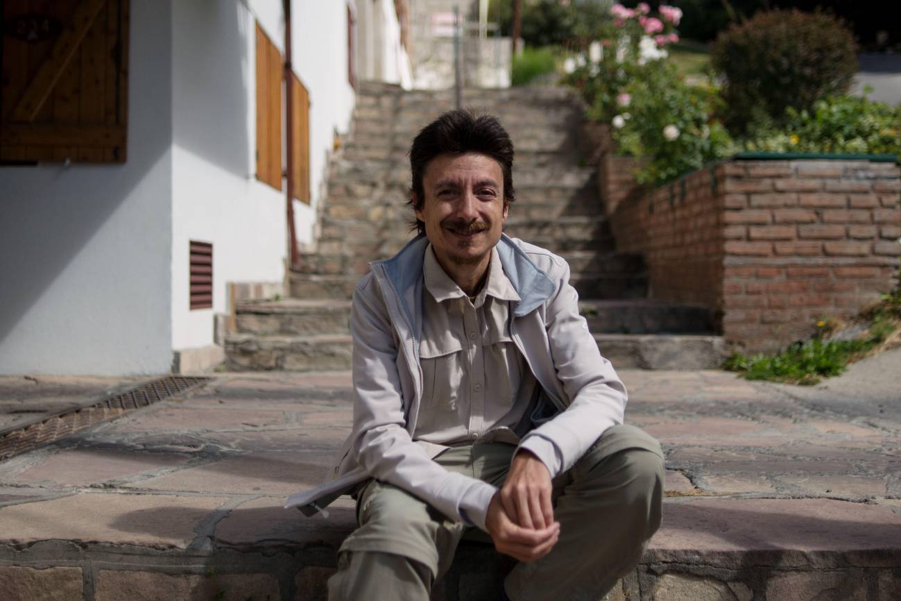 “La fotomicrografía nos permite ver un mundo desconocido”, dice el biólogo argentino Eduardo Zattara. / Foto cedida por E. Zattara.