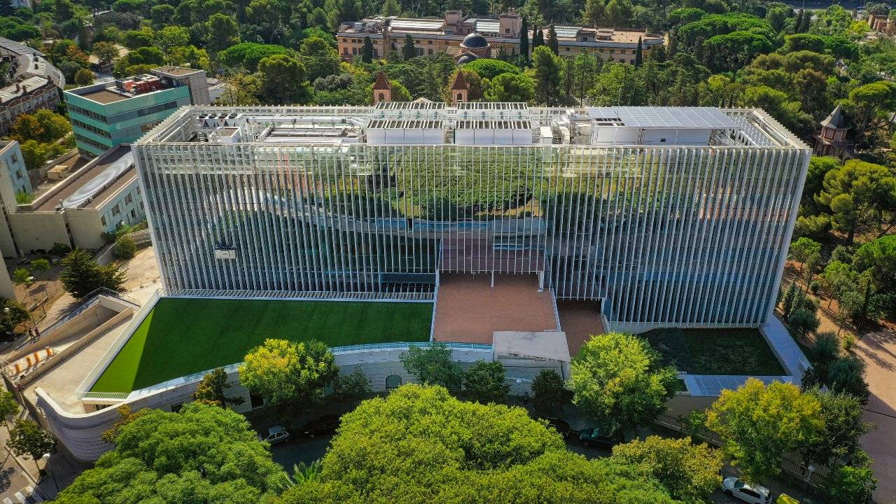 Vista aérea del edificio corporativo del BSC-CNS
