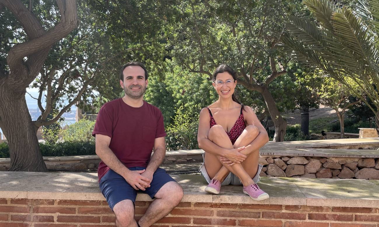 Jonatan Rodríguez y Ana Novoa, coautores del libro "Invasiones biológicas y disminución global de insectos"