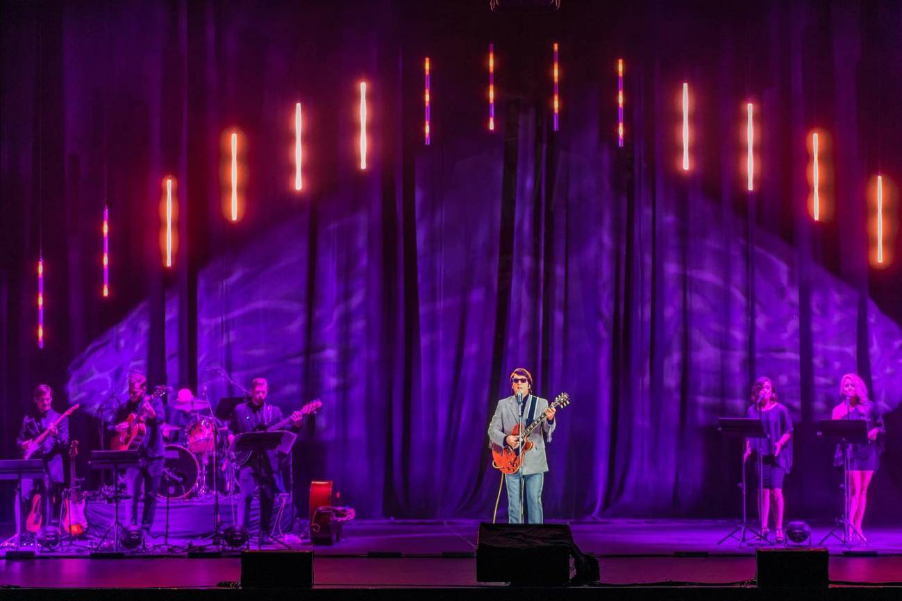 Conciertos con hologramas, como el de Roy Orbison, plantean la pregunta: ¿quién tiene derecho a nuestros "restos digitales"?. / BASE Hologram