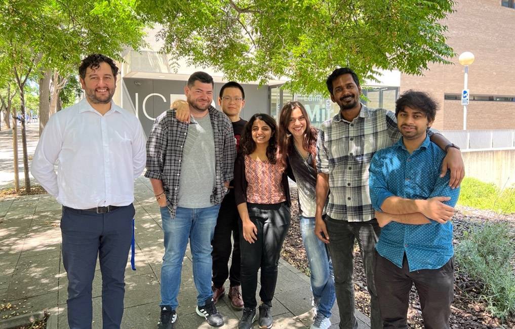 Investigadores del estudio (F. Pelayo García de Arquer, Marinos Dimitropoulos, Lu Xia, Aparna M. Das, Viktoria Holovanova, Anku Guha, y Ranit Ram). / ICFO