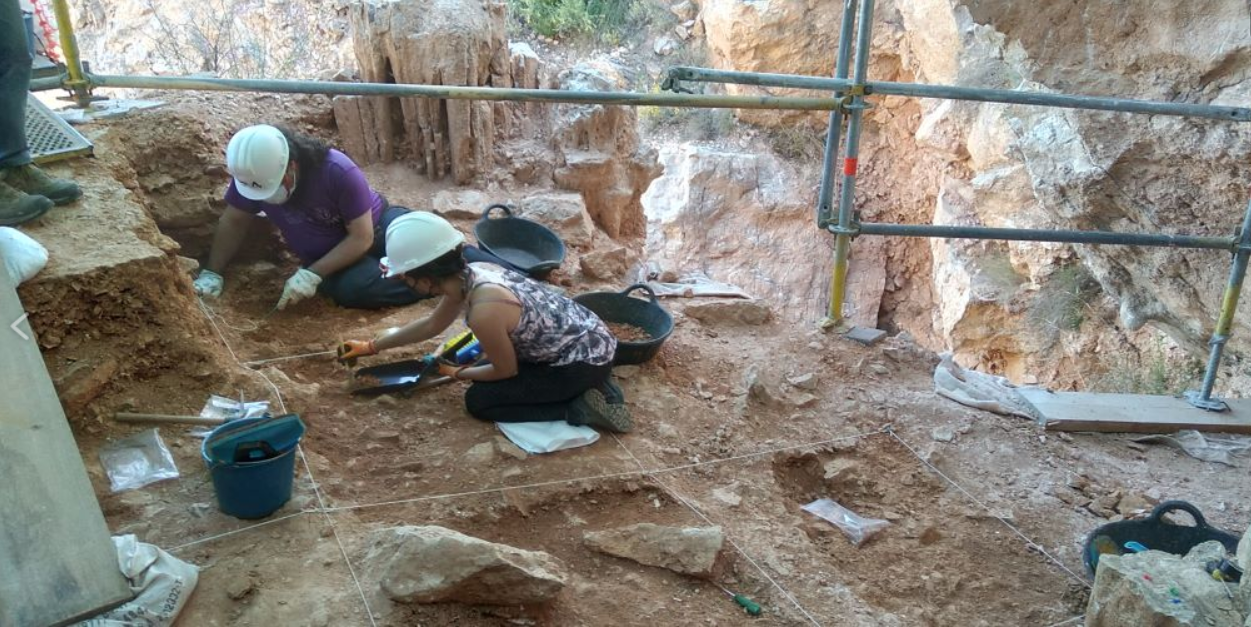 Labores de excavación sistemática en el yacimiento de Quibas (mayo 2021). / Pedro Piñero