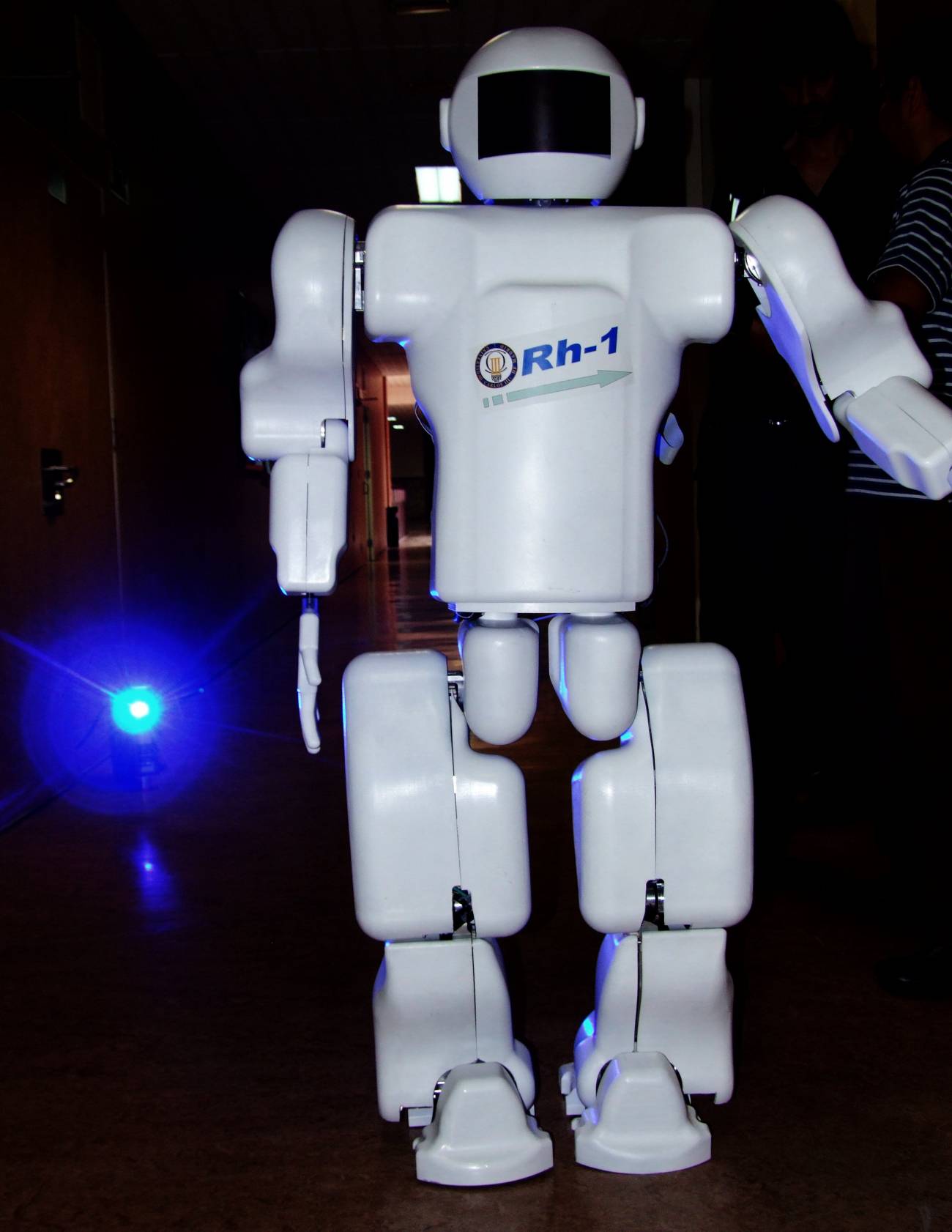 El robot humanoide de la Universidad