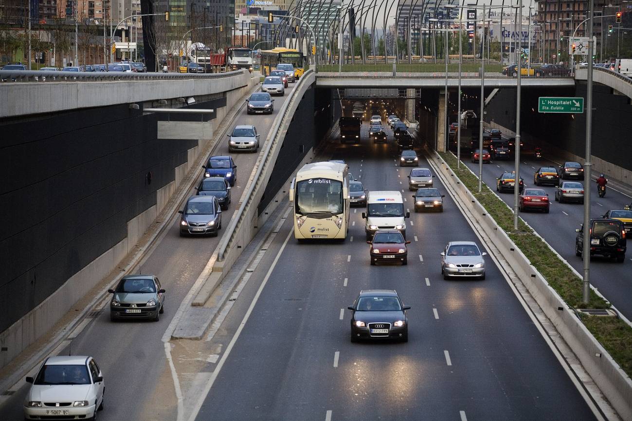 El verdadero origen de los atascos: demasiados coches