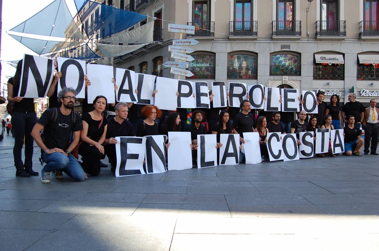 Cinco organizaciones ecologistas se concentran en Madrid contra las prospecciones petrolíferas