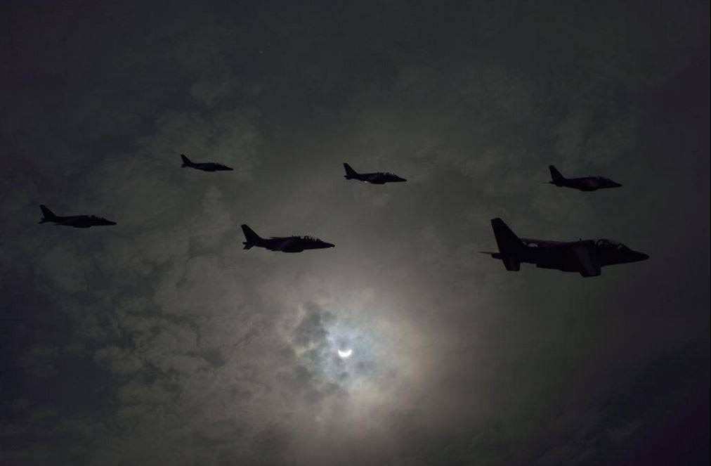 El eclipse, desde el aire