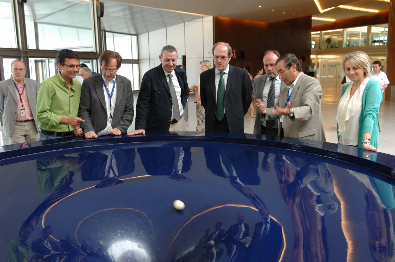 El Ministro de Educación, Ángel Gabilondo, visita el Parque de las Ciencias