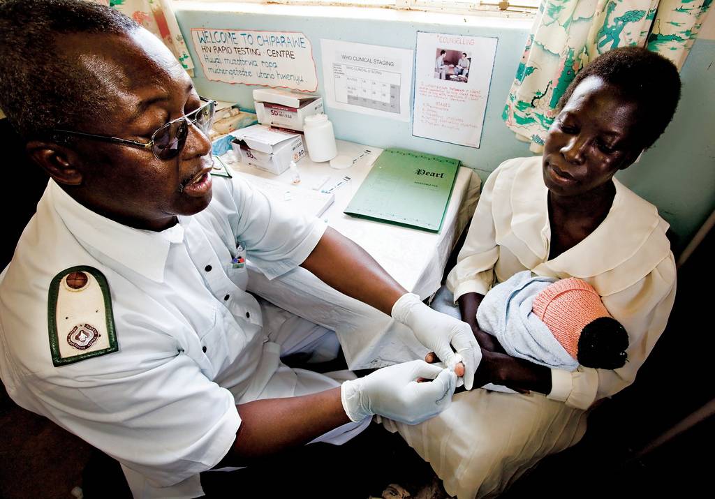 El estudio analiza los datos de 46.201 adultos sudafricanos que tomaron antirretrovirales entre 2002 y 2009. Imagen: UK Department for International Development