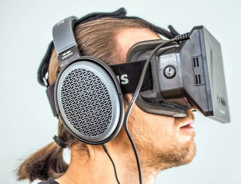 Facebook toma posiciones en realidad virtual