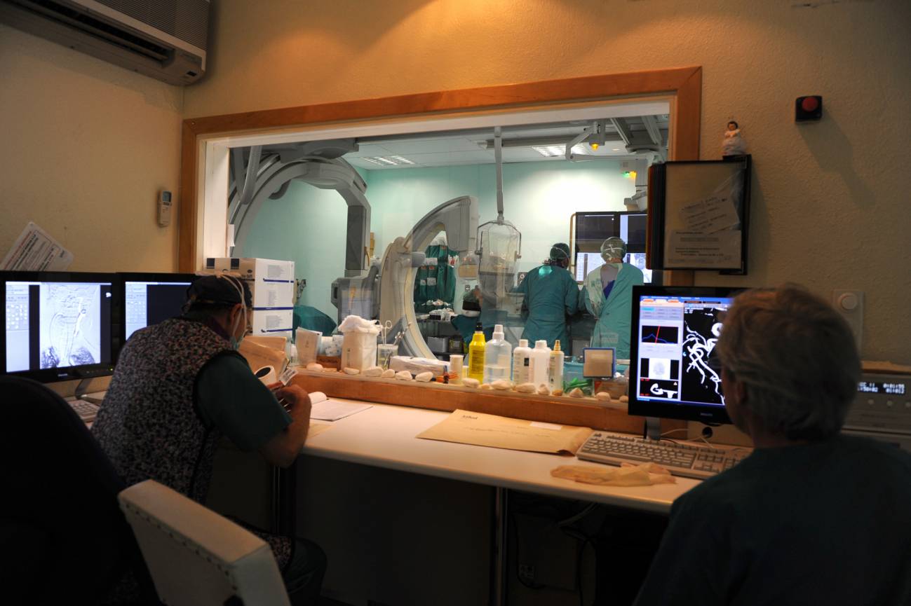 El Hospital Miguel Servet incorpora la última tecnología en Neurorradiología y Radiología Vascular  
