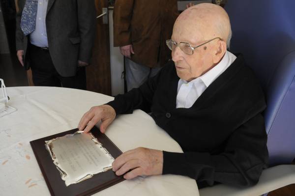Homenaje al catedrático de Física Josep Maria Vidal por sus 100 años
