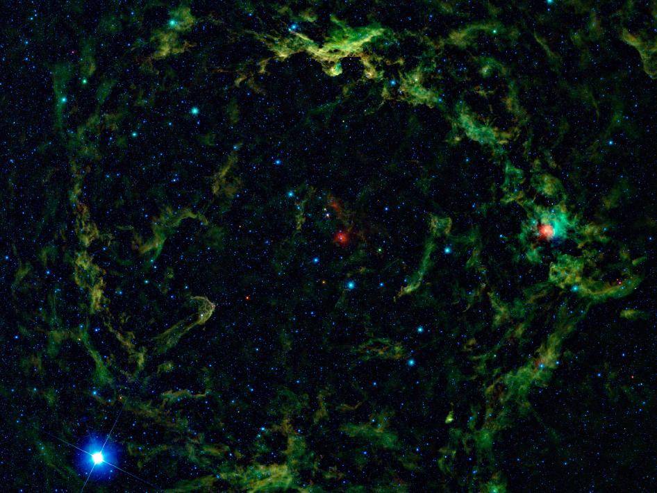 La misión WISE da acceso a millones de estrellas y galaxias