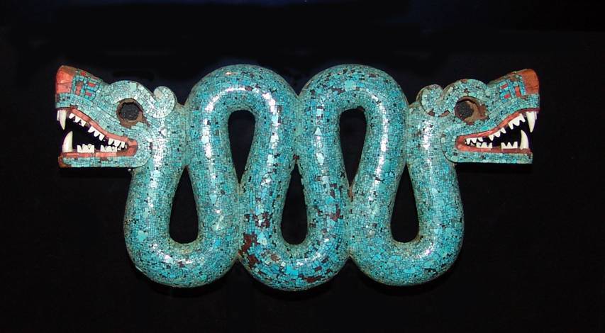 Mosaico de Turquesas. Serpiente Bicéfala Azteca-Mixteca. Museo Británico. 