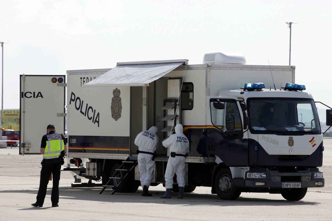 Simulan un accidente radiológico en el aeropuerto de Barajas