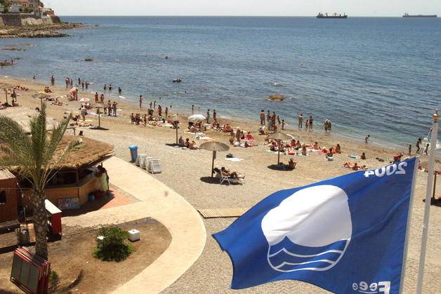638 banderas azules ondearán este verano en España 