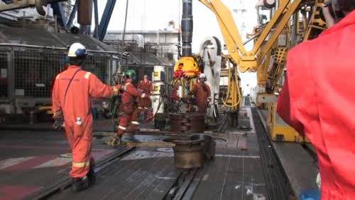Consiguen llevar a cabo una perforación en la depresión de Nankai