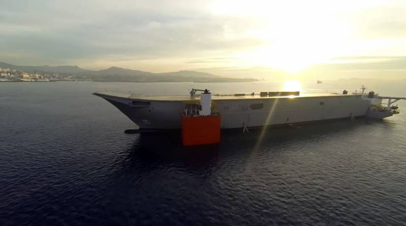 Maniobra en el puerto de Vigo