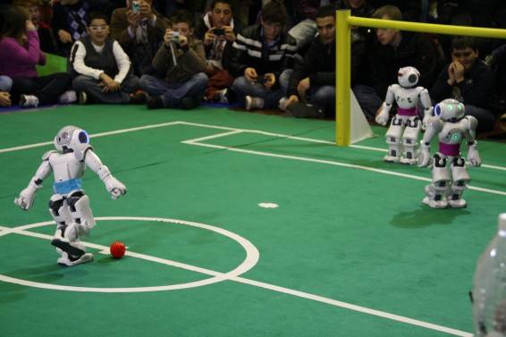 La UPV y la UMU, campeones de la Robocup Mediterranean Open