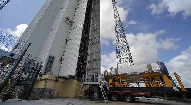El lanzador ‘Vega’ de la ESA se prepara para su vuelo inaugural
