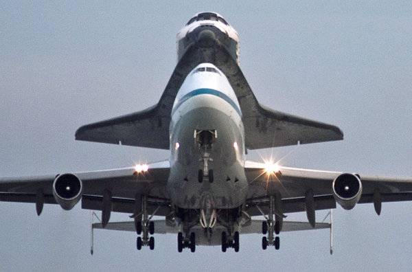 El 'Endeavour' despega hacia su jubilación 