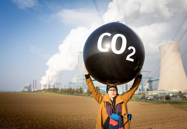 Noviembre en Bonn continúa con la protesta contra la energía fósil / EFE