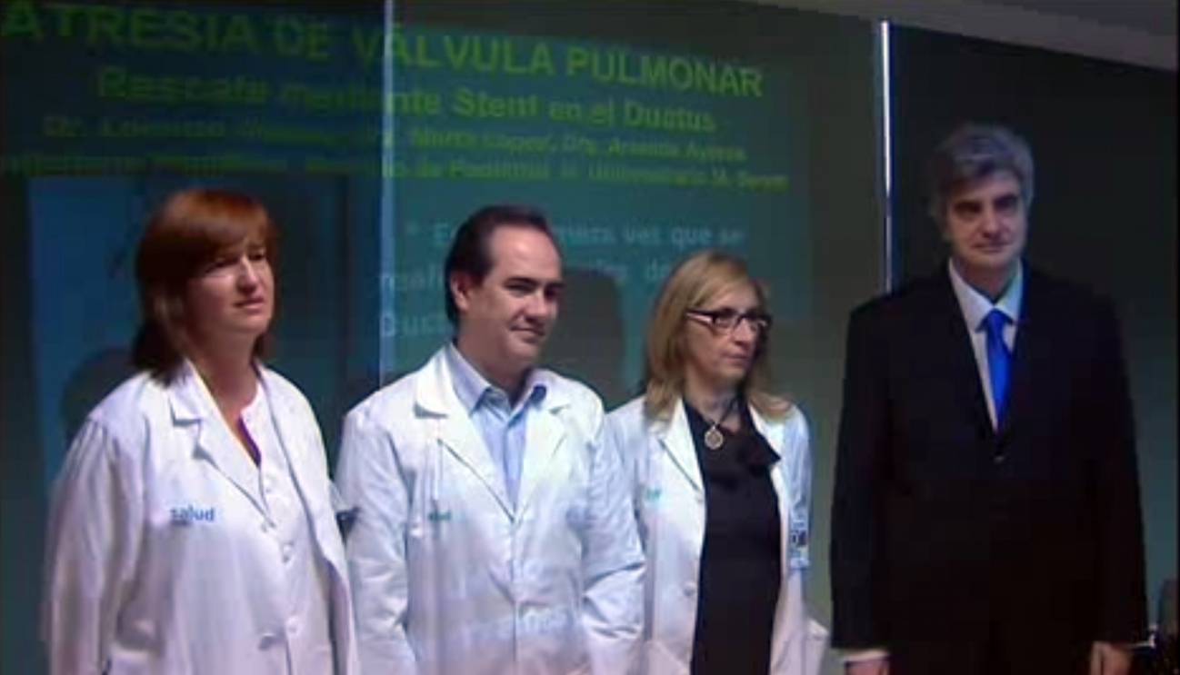 Equipo médico que ha llevado a cabo la intervención.