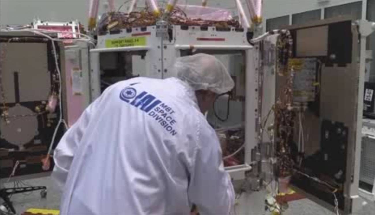 Nanosatélites para conquistar las comunicaciones