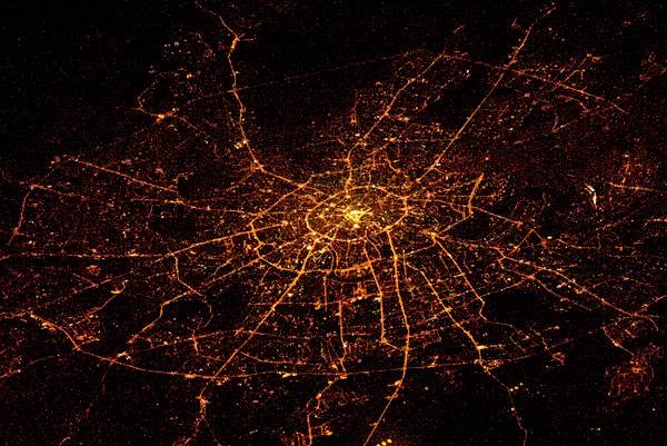 Un sistema mide la contaminación lumínica del cielo